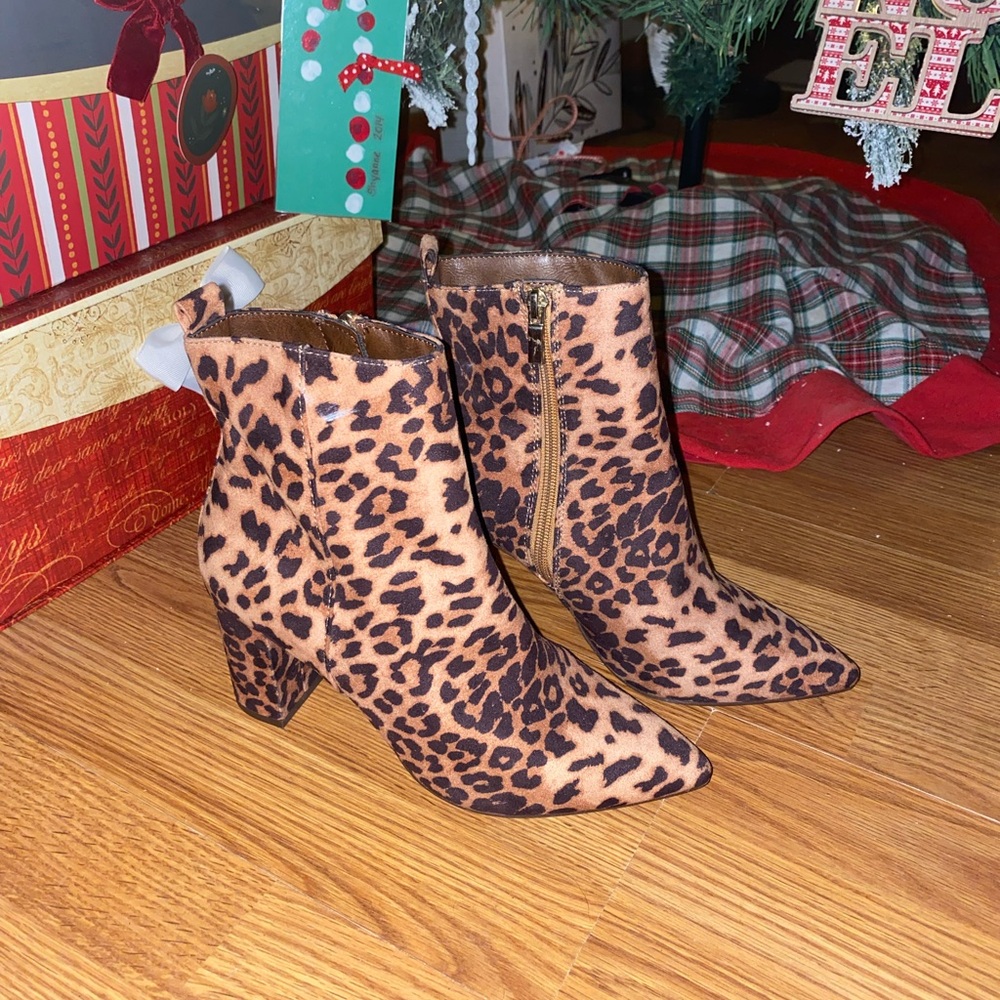 Cheeta boots.